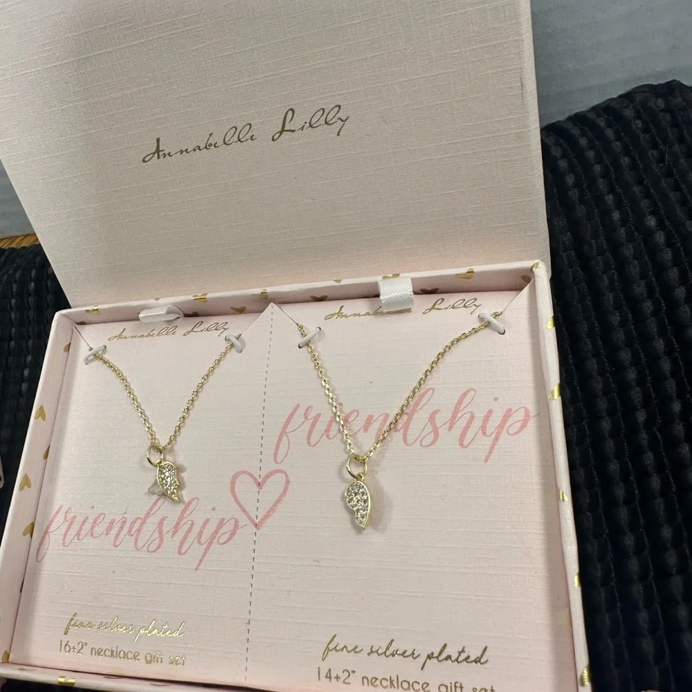 🆕Girls Jewelry Bundle
